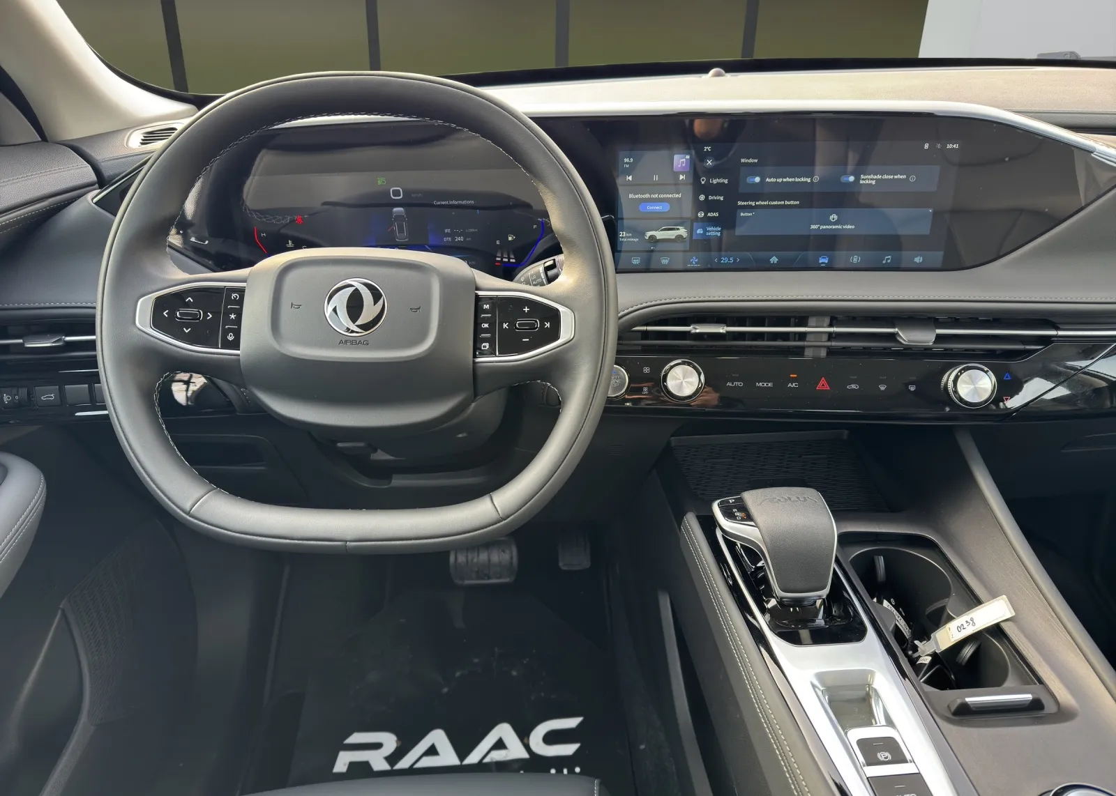 Zunanja slika - Dongfeng Huge - 1.5T EXECUTIVE + 360 + KAMERA + RADAR + PANO +ADAS - 8