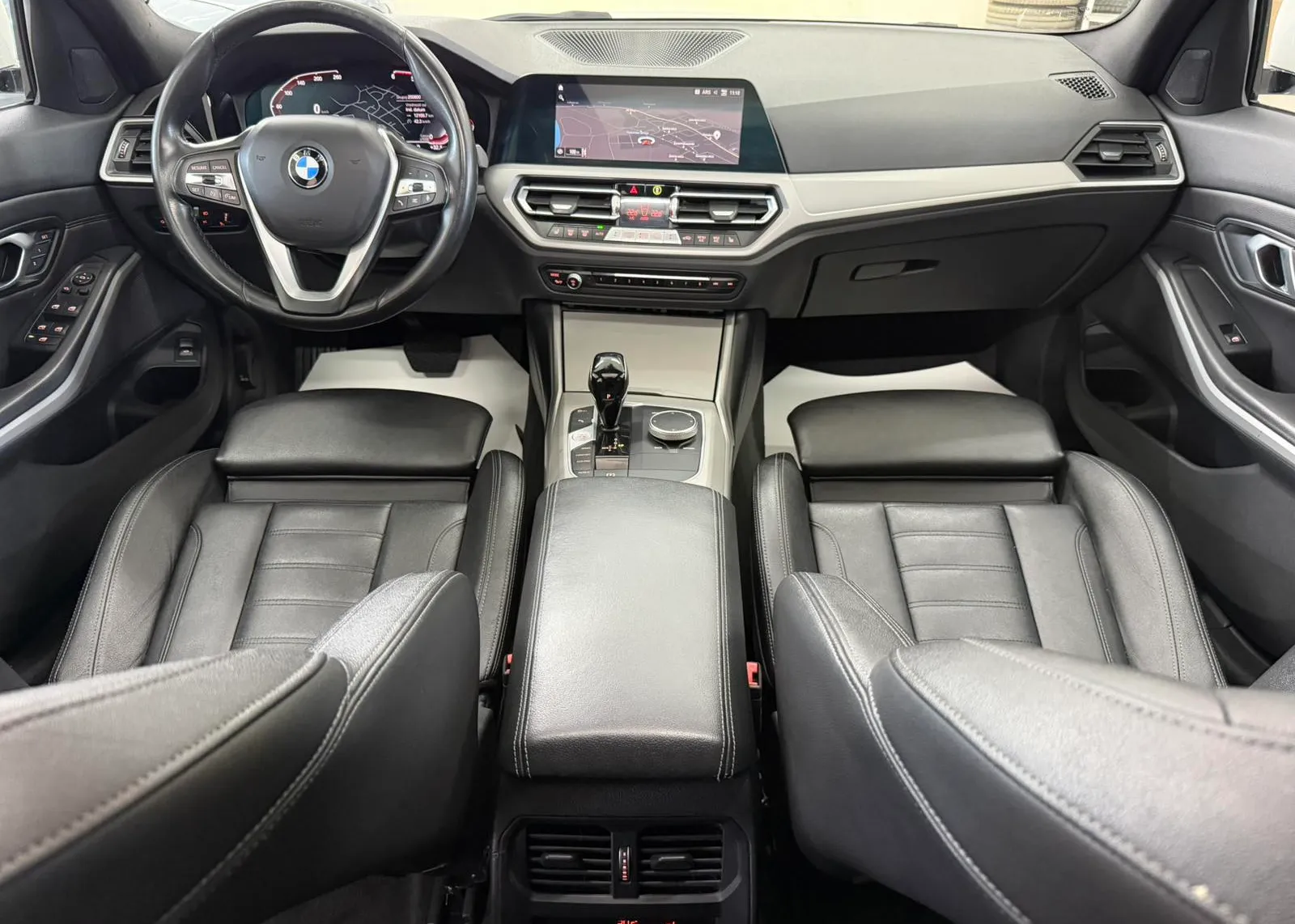 Zunanja slika - BMW Serija 3 - 320d xDrive Touring Avt. - 5