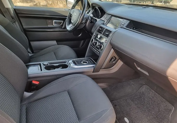 Zunanja slika - Land Rover Discovery Sport - 2.0 Td AUT. 4WD- ODLIČEN- HITRI KREDIT BREZ POLOG - 9