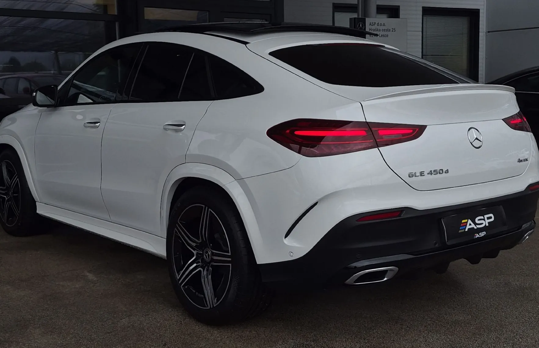 Zunanja slika - Mercedes-Benz GLE-Razred - GLE coupe 450 d 4MATIC PREMIUM+AIRMATIC - 6