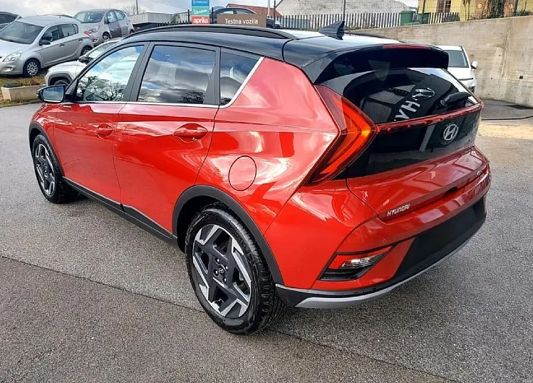 Zunanja slika - Hyundai Bayon - 1.0 T-GDI 100 PREMIUM AVTOMATIK - 4