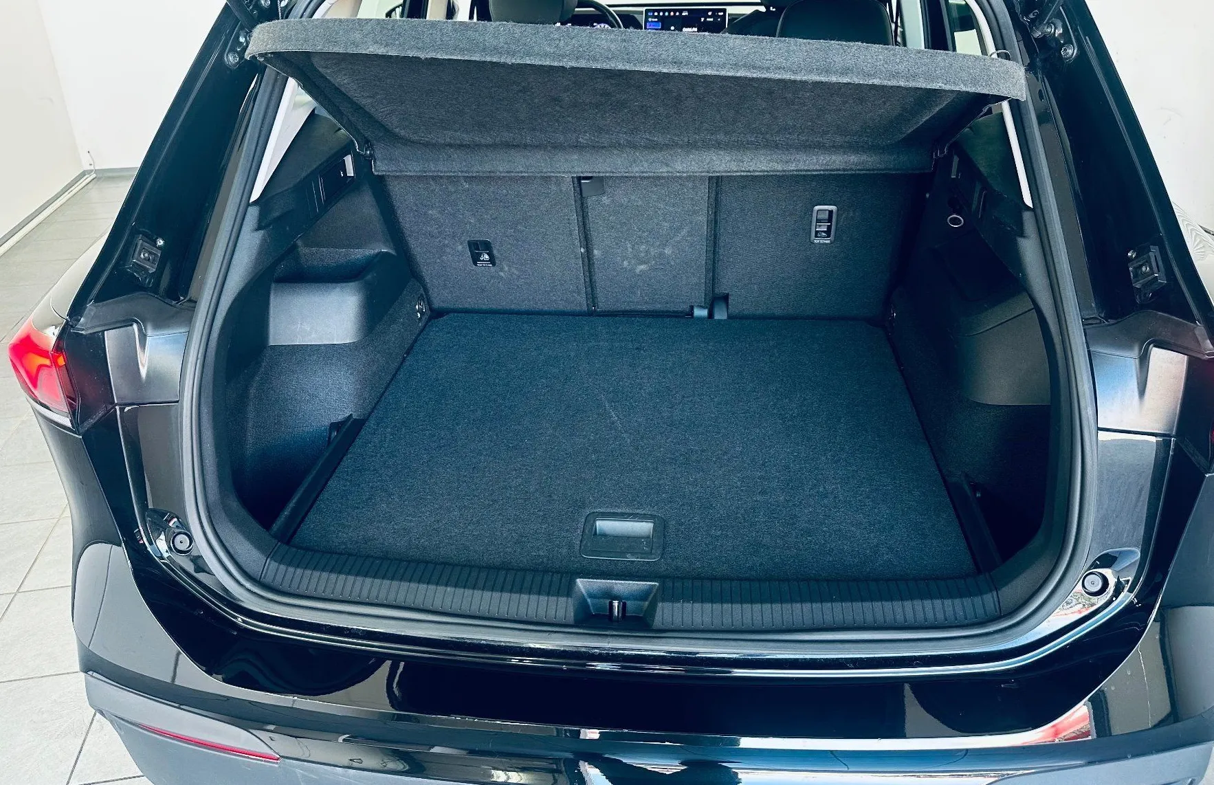 Zunanja slika - Volkswagen Tiguan - 2.0 TDI DSG 110kW.KAMERA.LED.USNJE.ACC.2025.DIZEL - 5