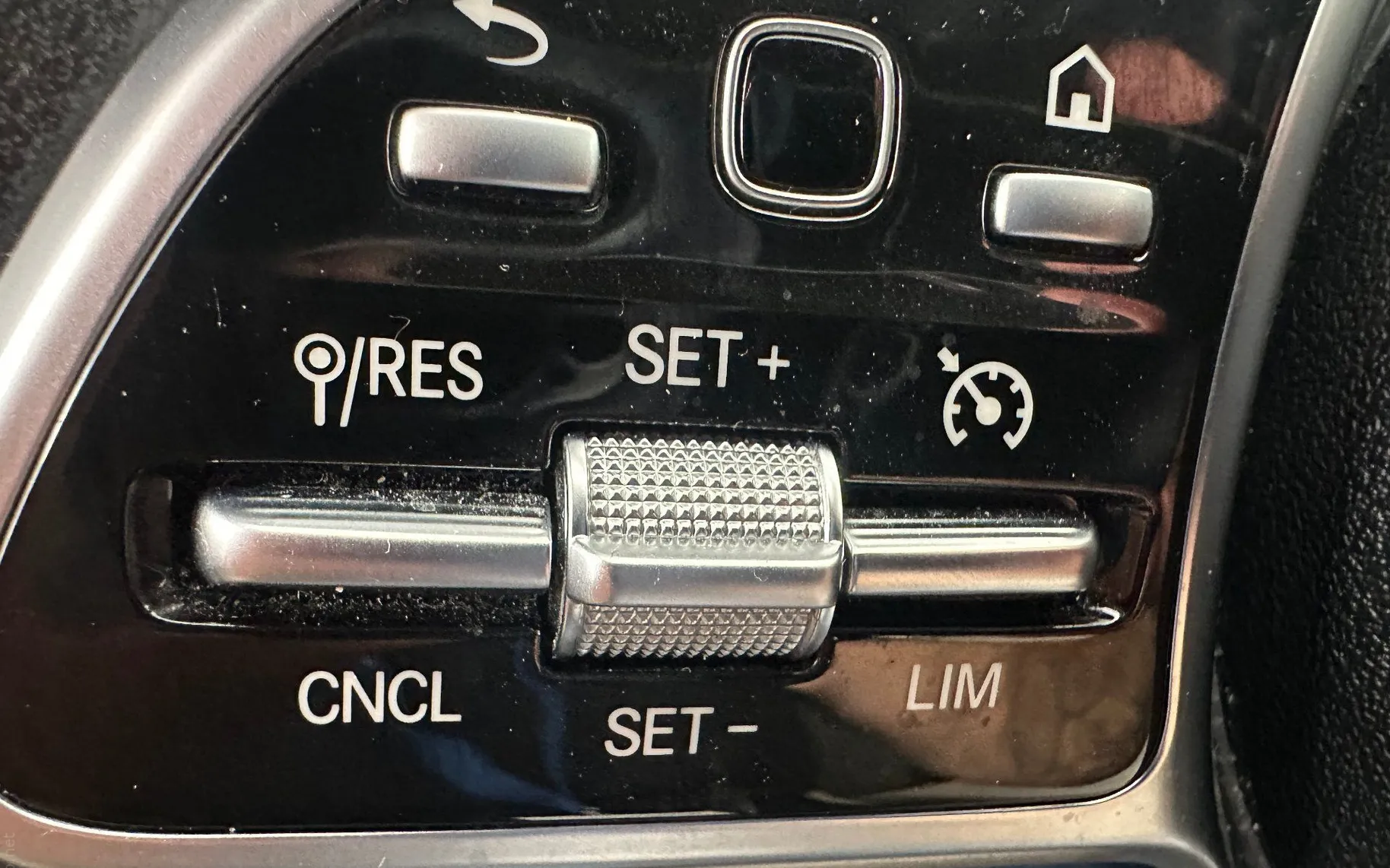 Zunanja slika - Mercedes-Benz GLA-Razred - 250 e Avt.KAMERA.NAVI.ACC.LED.USNJE.SAMO 49.000 KM - 15