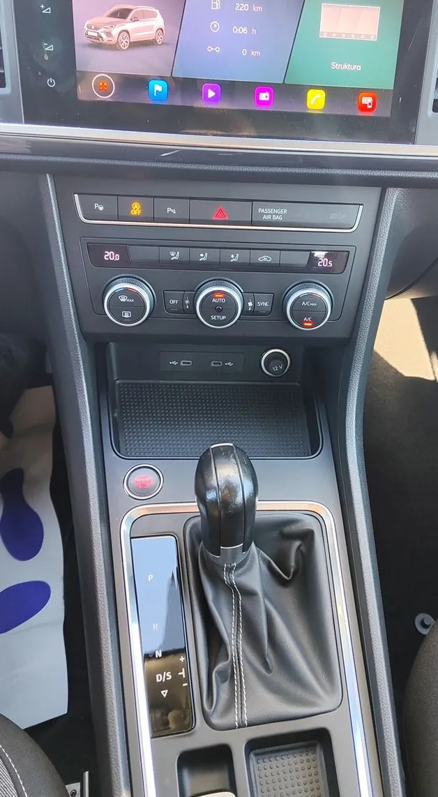 Zunanja slika - Seat Ateca - 2.0 TDI 110 KW STYLE DSG - 10