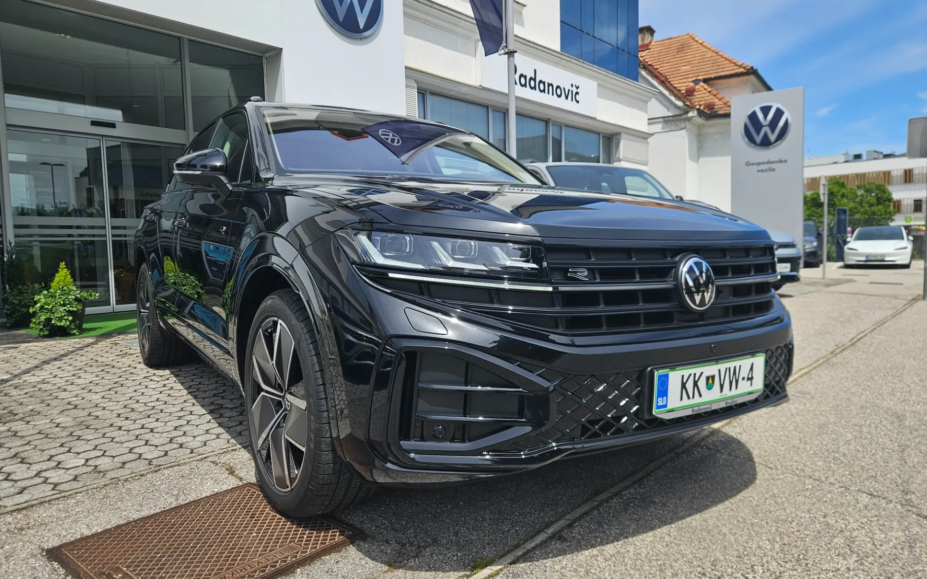 Zunanja slika - Volkswagen Touareg - 4motion V6 TDI BMT R-Line Final Edition - 1