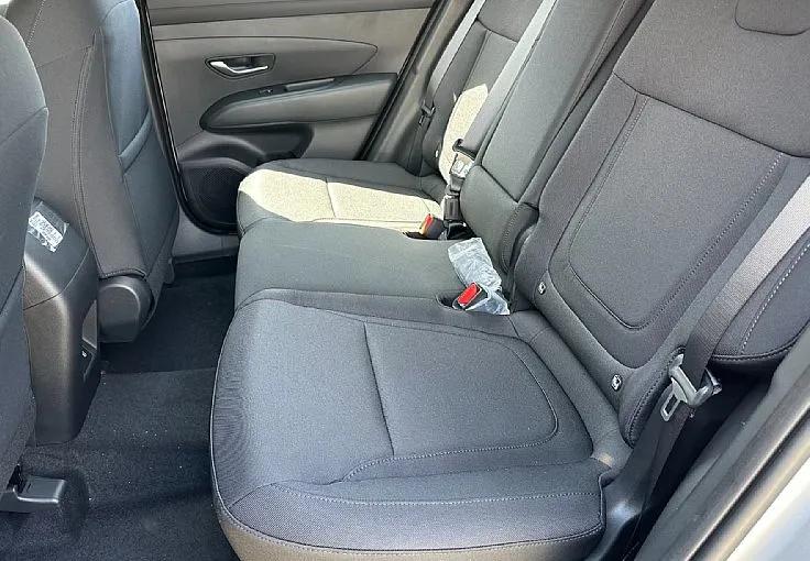 Zunanja slika - Hyundai Tucson - 1.6T T-GDI°°Kamera°°Senzorji°°Navi°°Zimske pnevmat - 11