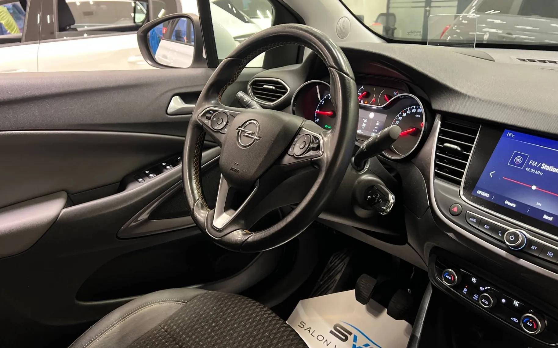 Zunanja slika - Opel Crossland X - 1.2 TURBO-110KM-LED-MRTVI-KOT-KAM-HEAD-UP-ASSIST.. - 13