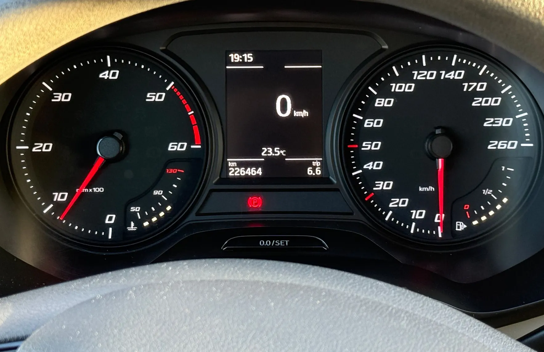 Zunanja slika - Seat Leon - ST 1.6 TDI Park-GretjeSED-AVTKLIMA-ALU-BREZ POLOGA - 10