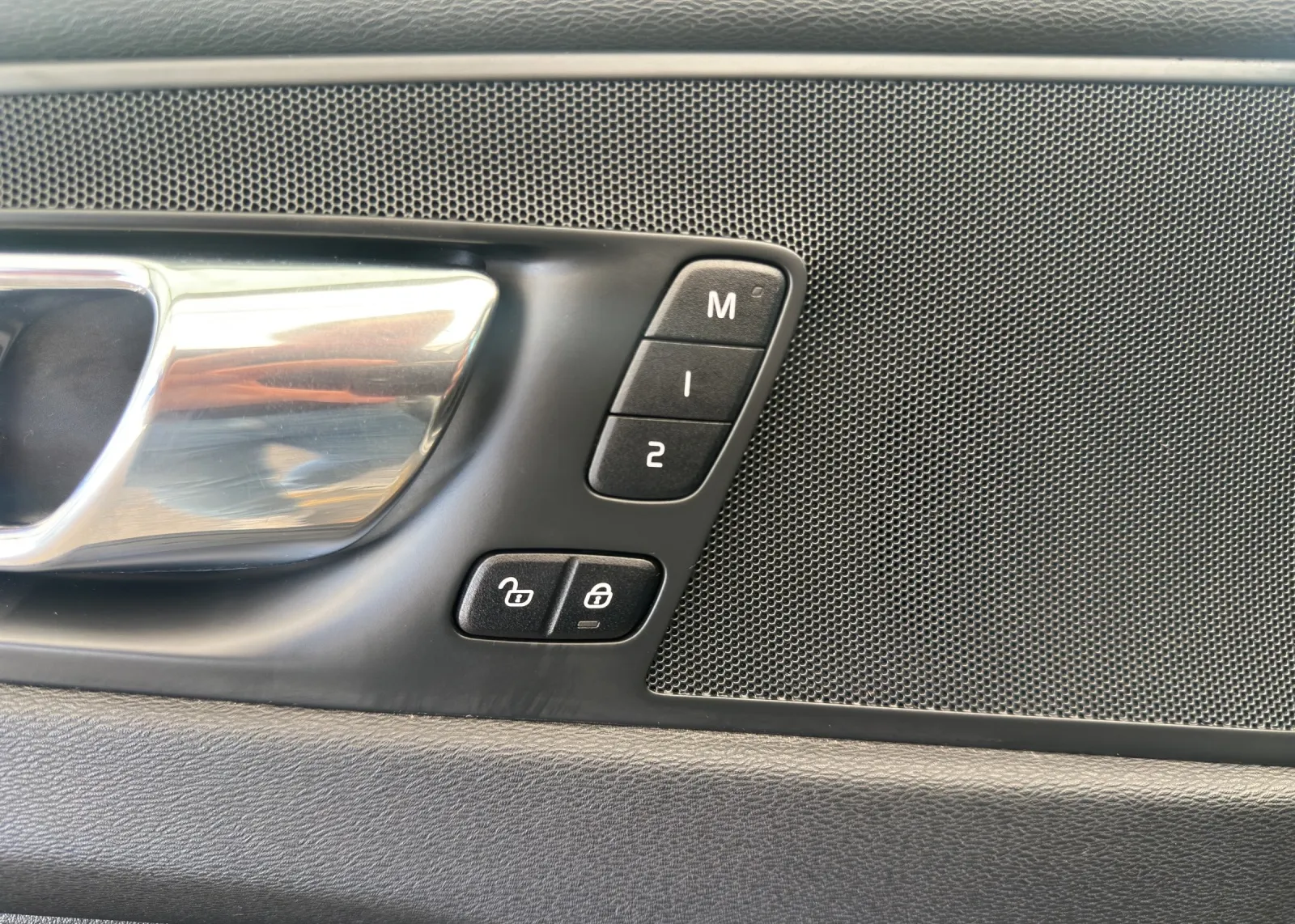 Zunanja slika - Volvo XC60 - T5 AWD Inscription Avt. - 15