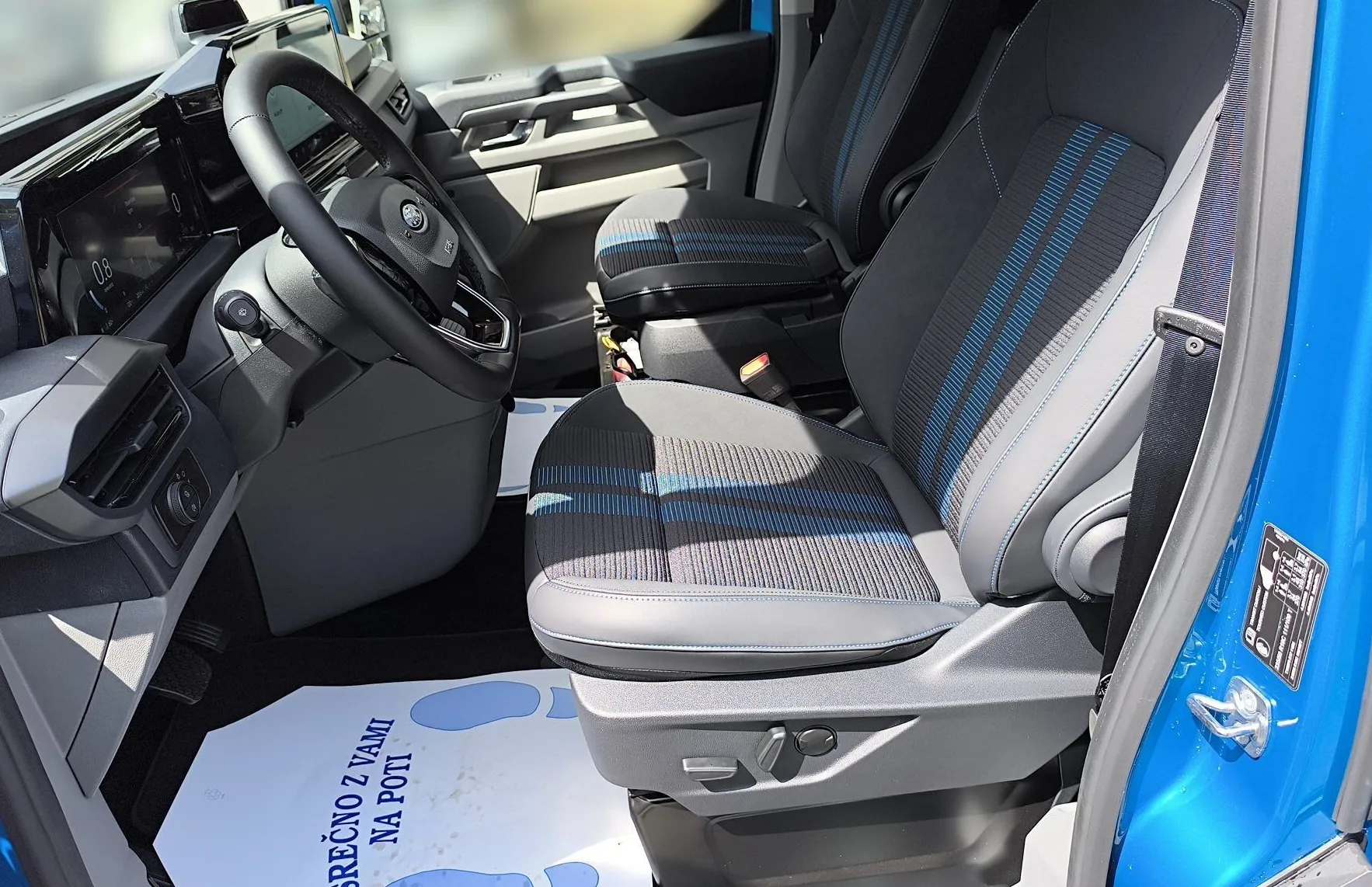Zunanja slika - Ford Tourneo - Custom SPORT 2.0 TDCi 170PS A8 L1 FWD - 10
