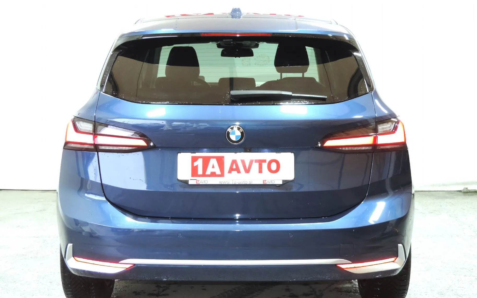Zunanja slika - BMW Serija 2 - Active Tourer: 220i Active Tourer Luxury Avt. 360 KAMERE - 6