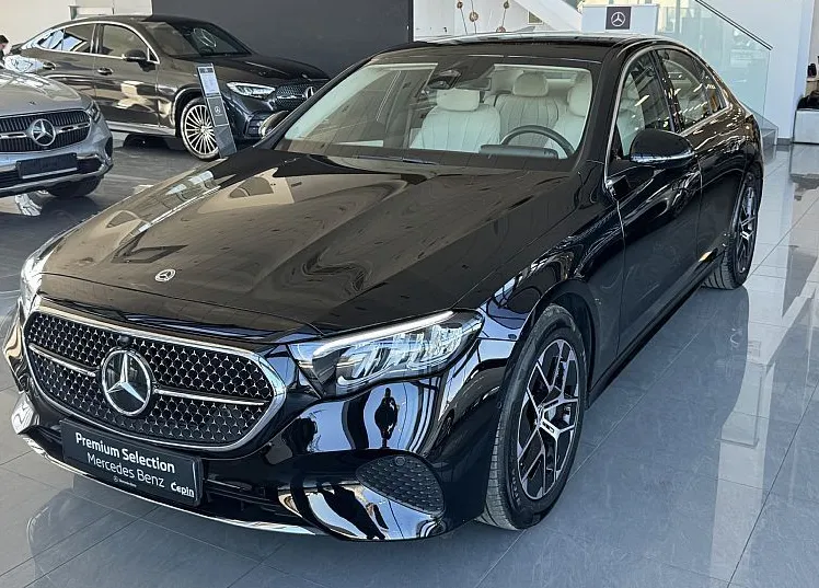 Zunanja slika - Mercedes-Benz E-Razred - 220d-AUT-AVANTGARDE-DISTRONIC-NAVI-LED-PREMIUM - 3