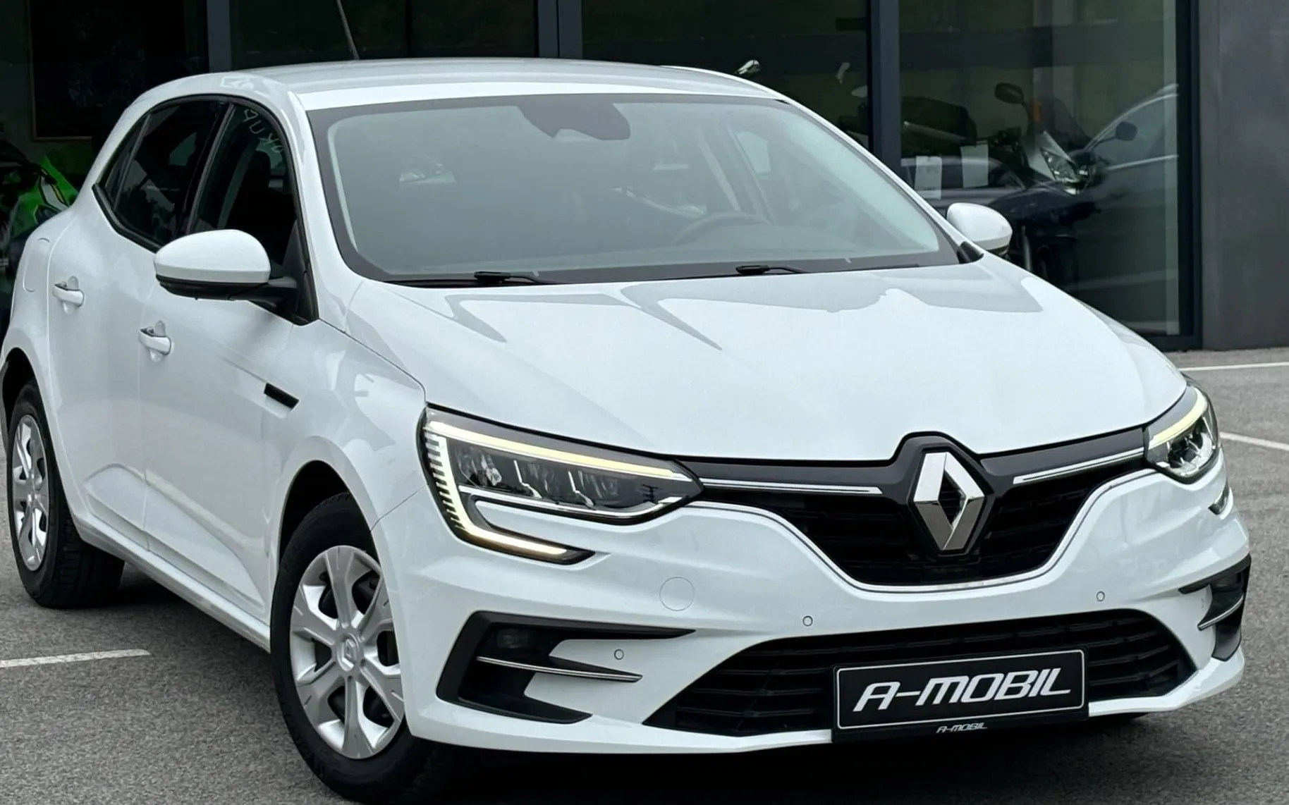 Zunanja slika - Renault Mégane - Megane TCe 116 FUL LED-NAVI-LEASING-LEANPAY - 2
