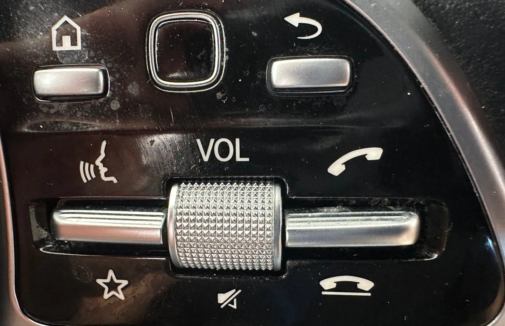 Zunanja slika - Mercedes-Benz GLA-Razred - 250 e Avt.KAMERA.NAVI.ACC.LED.USNJE.SAMO 49.000 KM - 16
