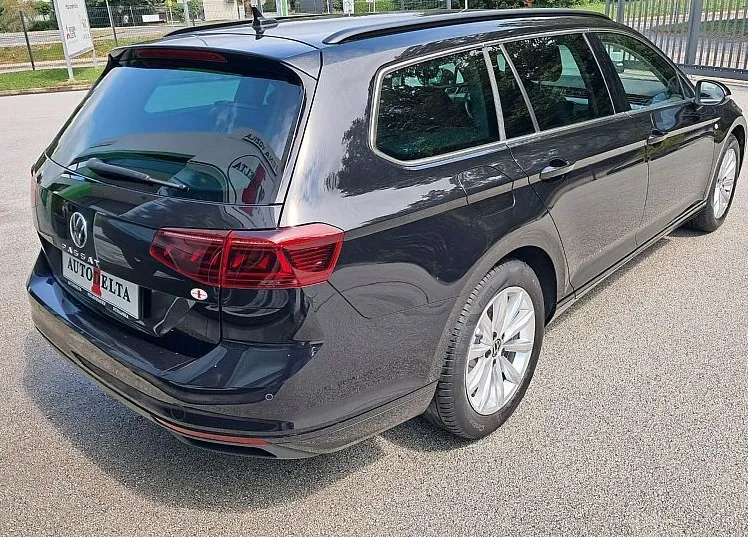 Zunanja slika - VW Passat - Variant 2.0 TDI Business 110kW-150KM DSG - 5
