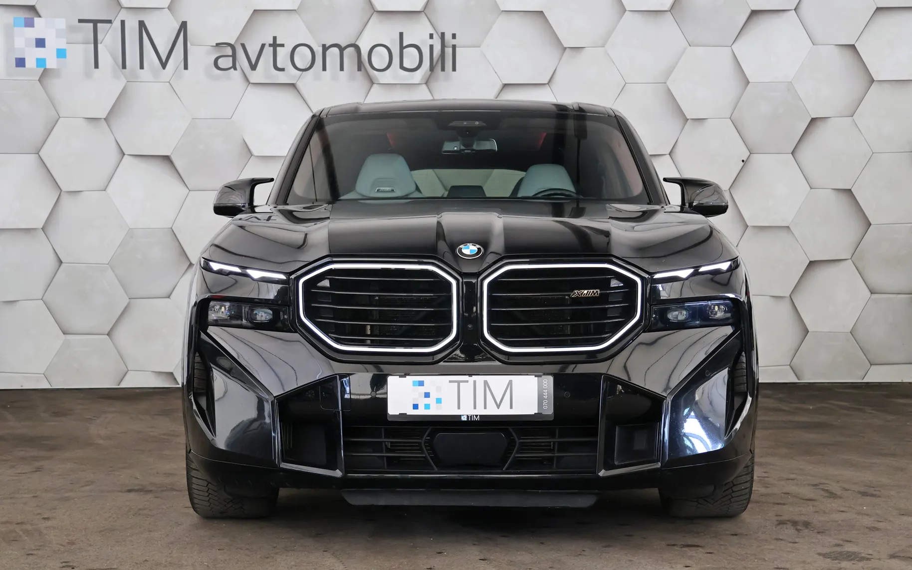 Zunanja slika - BMW XM - 4.4 V8 Aut x-Drive 653KM - 5
