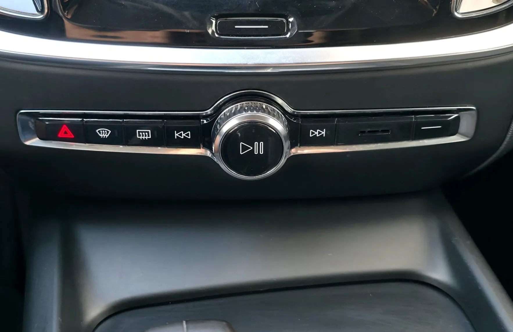 Zunanja slika - Volvo V60 - B4D Core AT FULLED•AMBIENT•ACC•VIRTUAL•KEYLESS•18 - 13