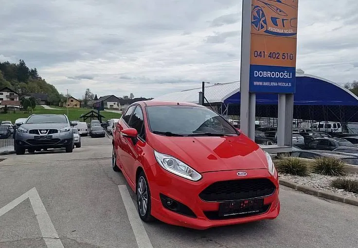 Zunanja slika - Ford Fiesta - 1.5 TDCi 55 kW  ST-LINE HUDA - 2