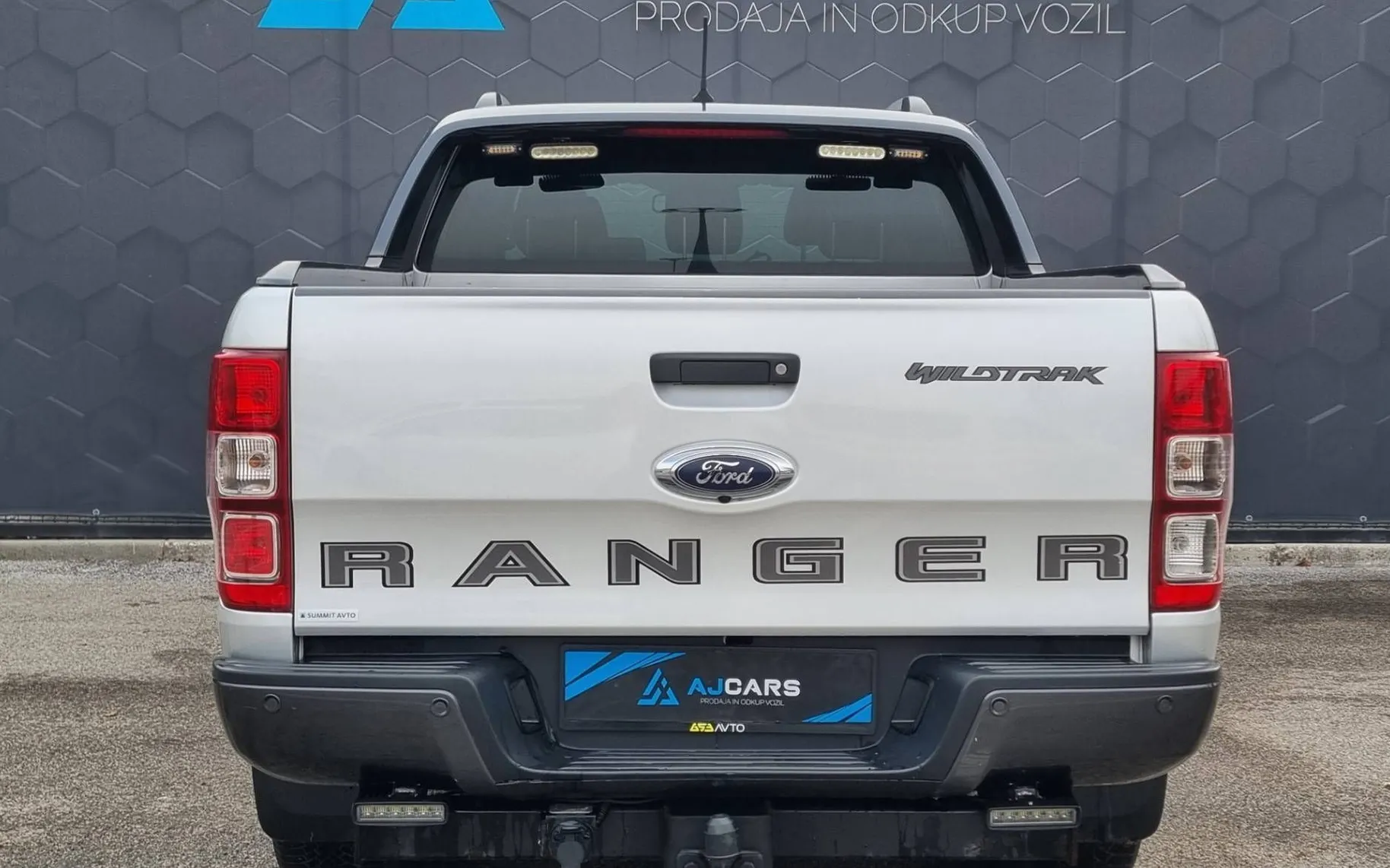 Zunanja slika - Ford Ranger - 2.0-TDCi-Wildtrack-Slo-Avt.-Kamera+Kljuka... - 6