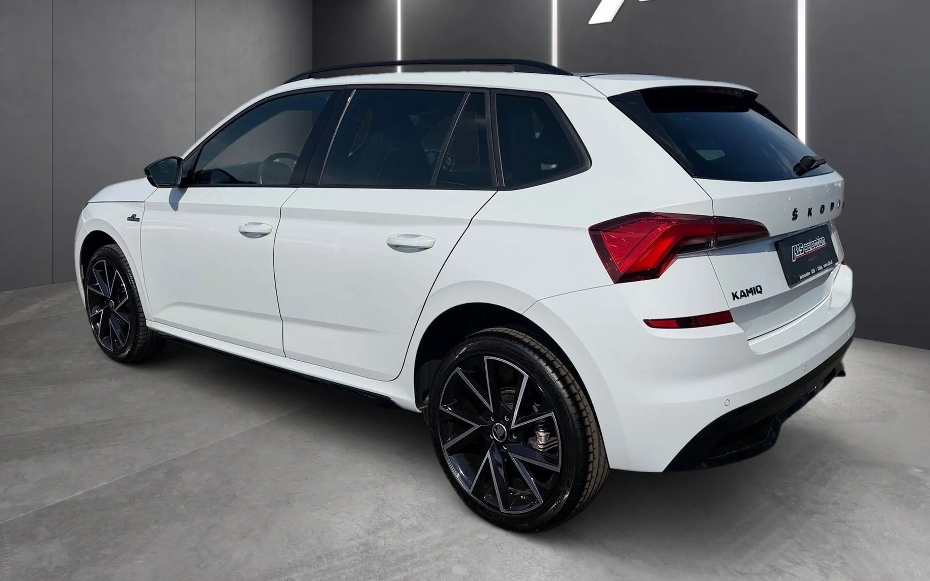 Zunanja slika - Škoda Kamiq - 1.0 TSI Monte Carlo DSG-Panorama-LED-ACC-Kamera... - 4