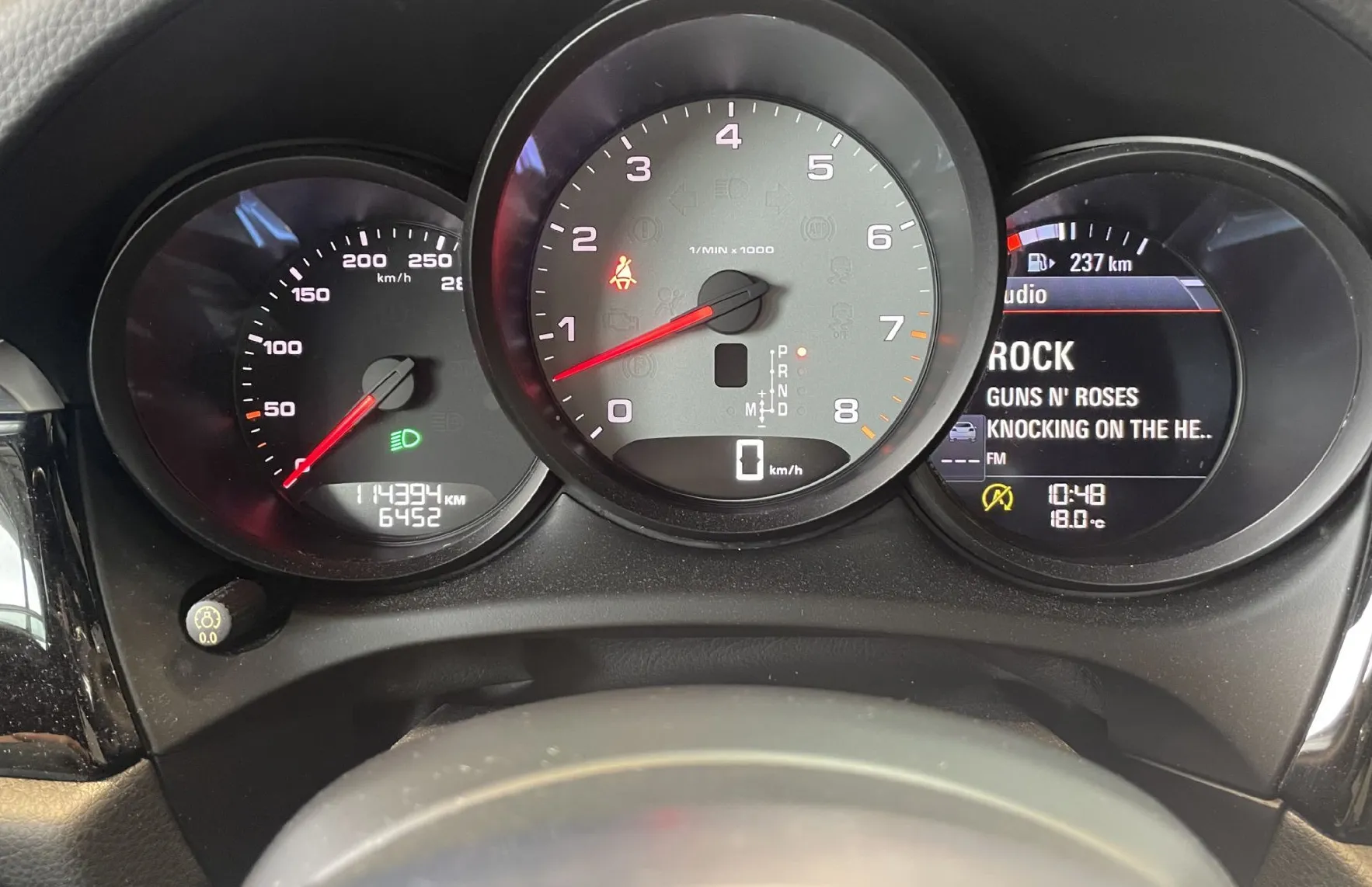 Zunanja slika - Porsche Macan - S-NAVIGACIJA-MEMORY-USNJE-BOSE-RADAR-KAMERA-LED-21 - 17