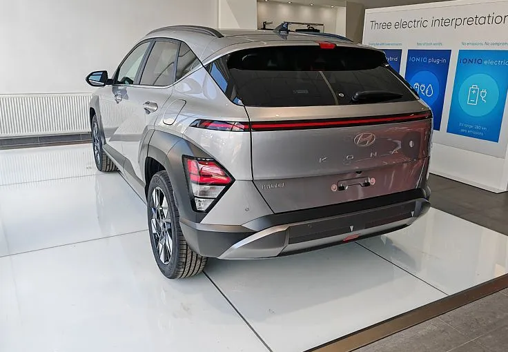 Zunanja slika - Hyundai Kona - 1.6 PREMIUM   18. WINTER I.. TRA. ambient. pass. - 4