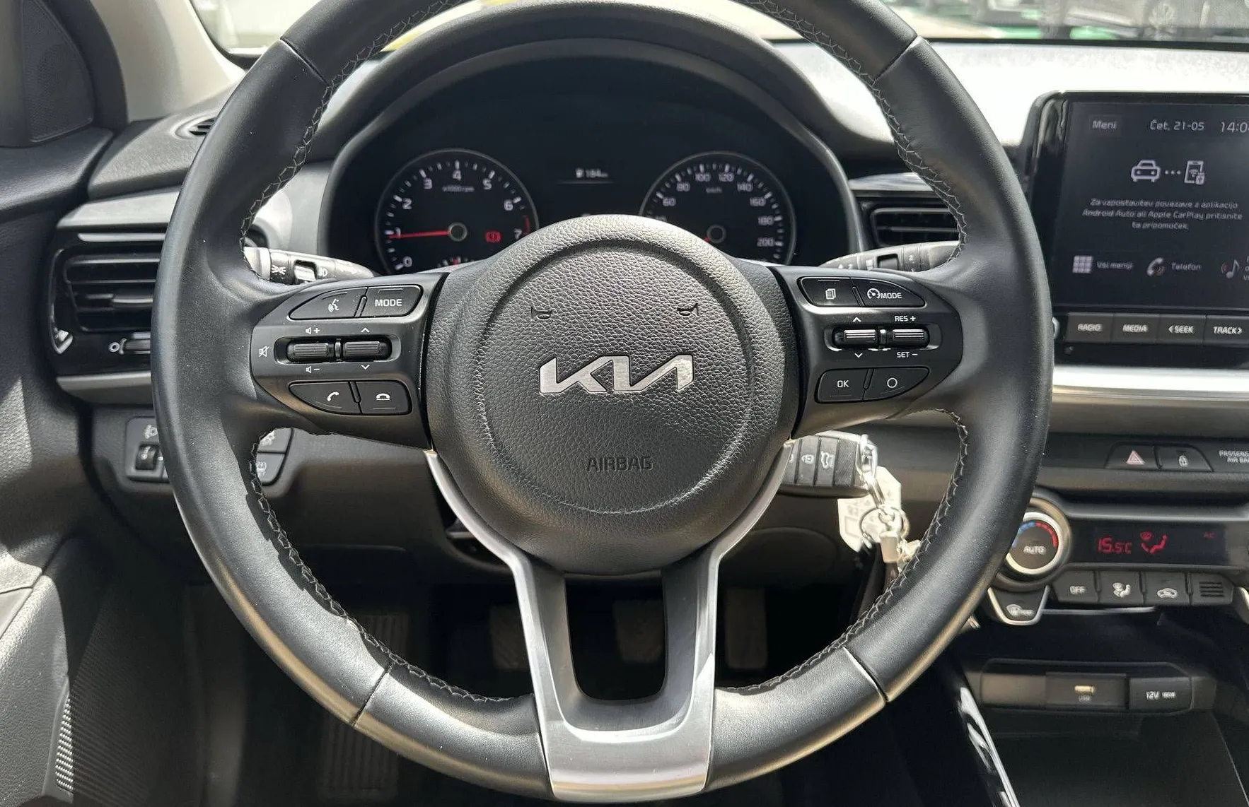 Zunanja slika - KIA Stonic - 1.0 T-GDi LX Urban ISG... - 15
