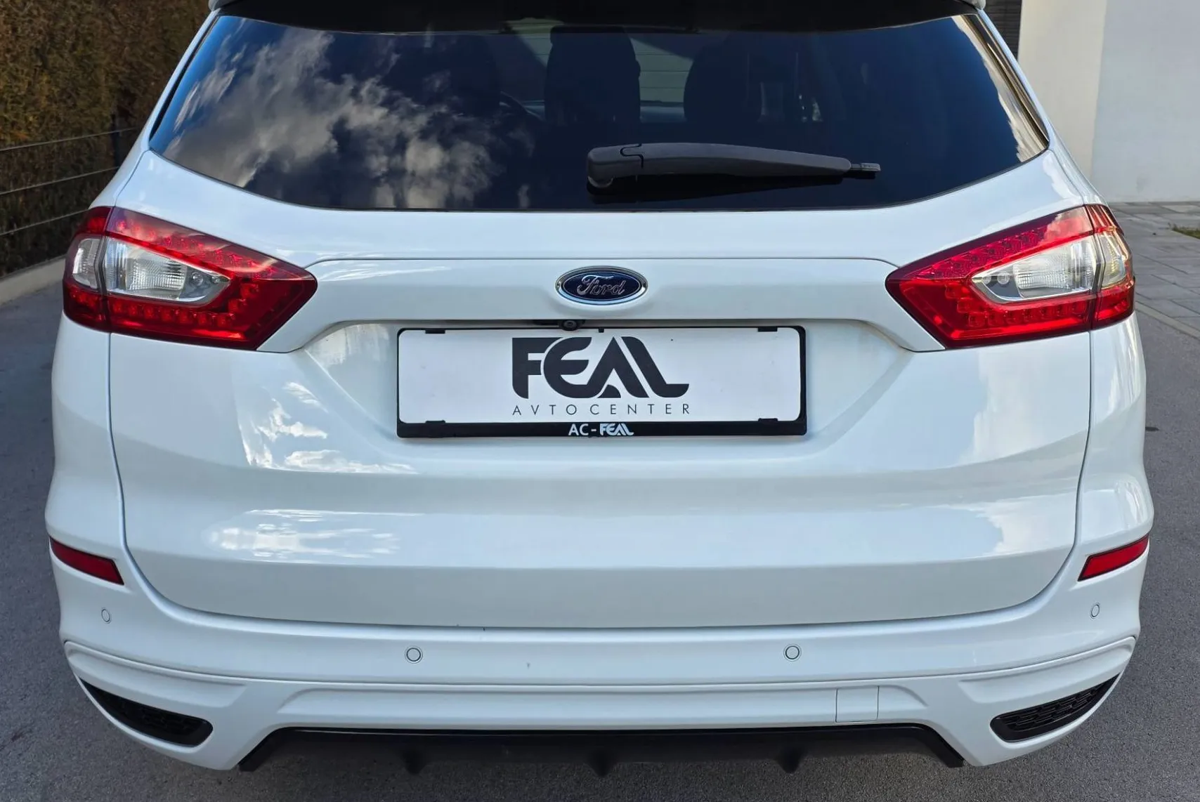 Zunanja slika - Ford Mondeo - 2.0 TDCi-ST LINE-119.000KM-1 LASTNIK-ODLIČEN... - 8