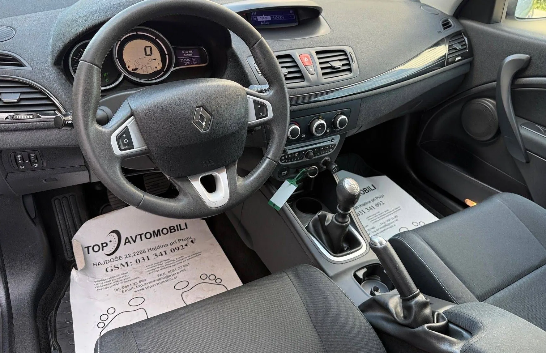 Zunanja slika - Renault Mégane - Megane 1.6 16V SLOVENSKO VOZILO REDNO SERVISIRANO TOP... - 19