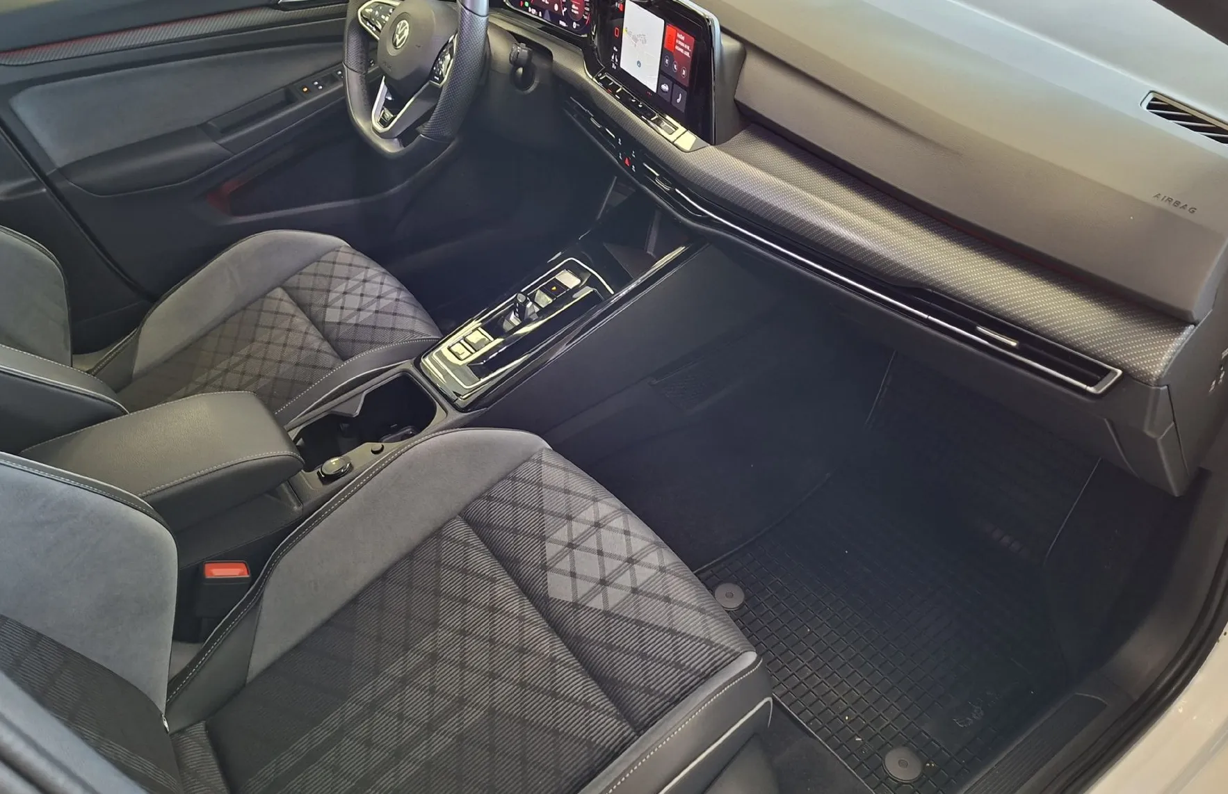 Zunanja slika - Volkswagen Golf - Variant 2.0 TDI R-Line avt. 110  150 - 9