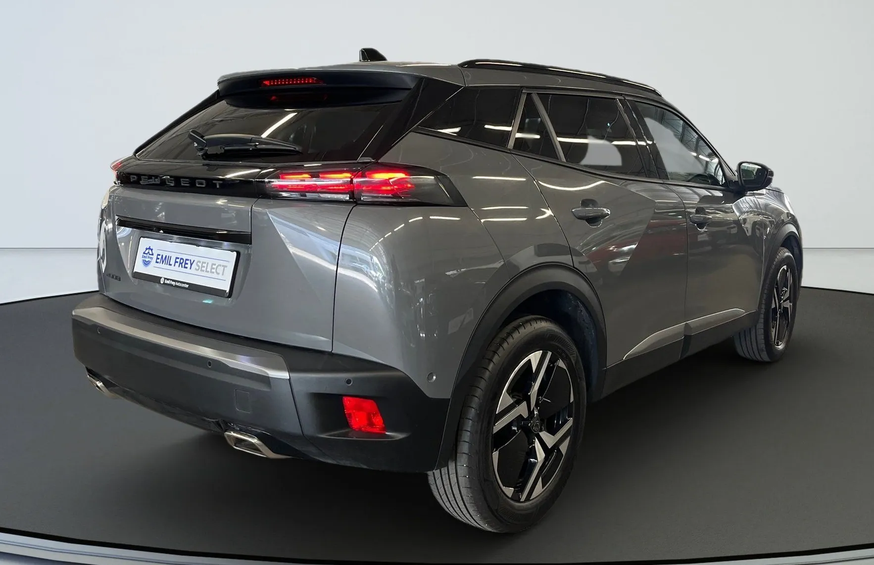 Zunanja slika - Peugeot 2008 - 1.2 PureTech 130 S S Allure Pack Avt. - 3