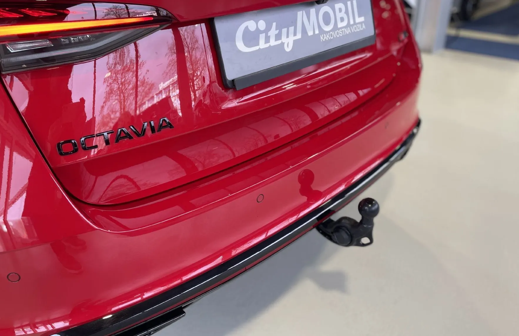 Zunanja slika - Škoda Octavia - RS-VIRTUAL-PANORAMA-NAVI-HALJENJE SED-ALCANTARA - 19