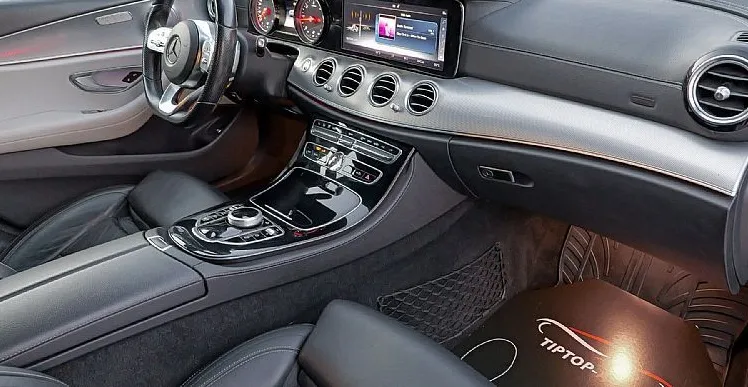 Zunanja slika - Mercedes-Benz E-Razred - E300d•AMG Line•NAVI+•BURMESTER•GR.SED•KAM•KLJUKA - 16