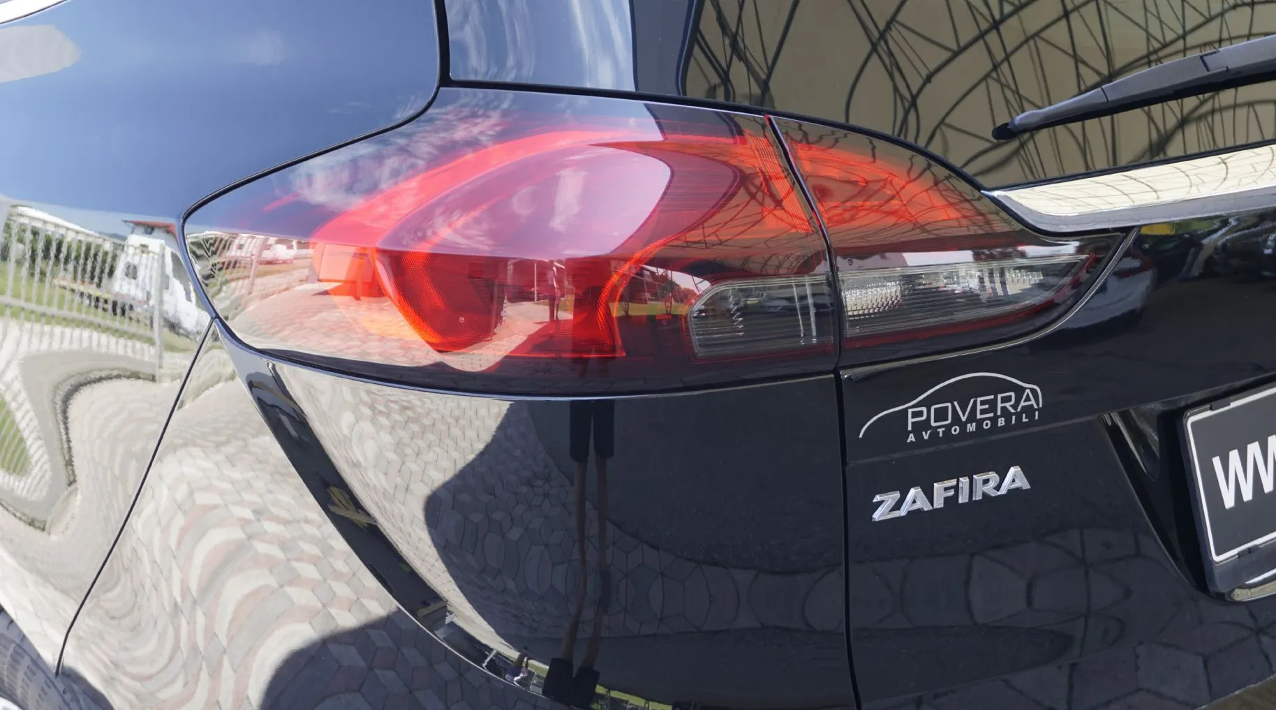 Zunanja slika - Opel Zafira - 1.6 CDTI 99KW  OPC-LINE +USNJE+LED+NAVI+KAMERA - 17