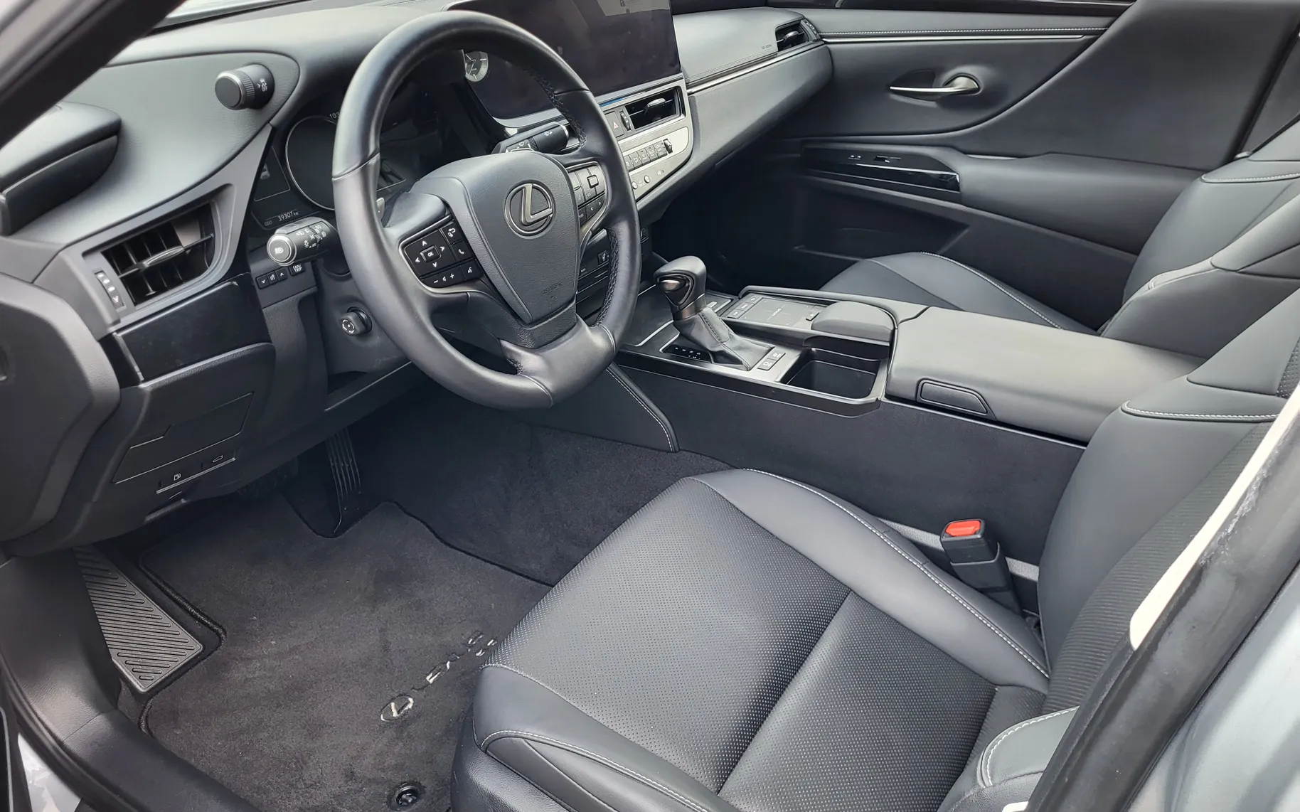 Zunanja slika - Lexus ES - 300h 2.5 Executive - 4
