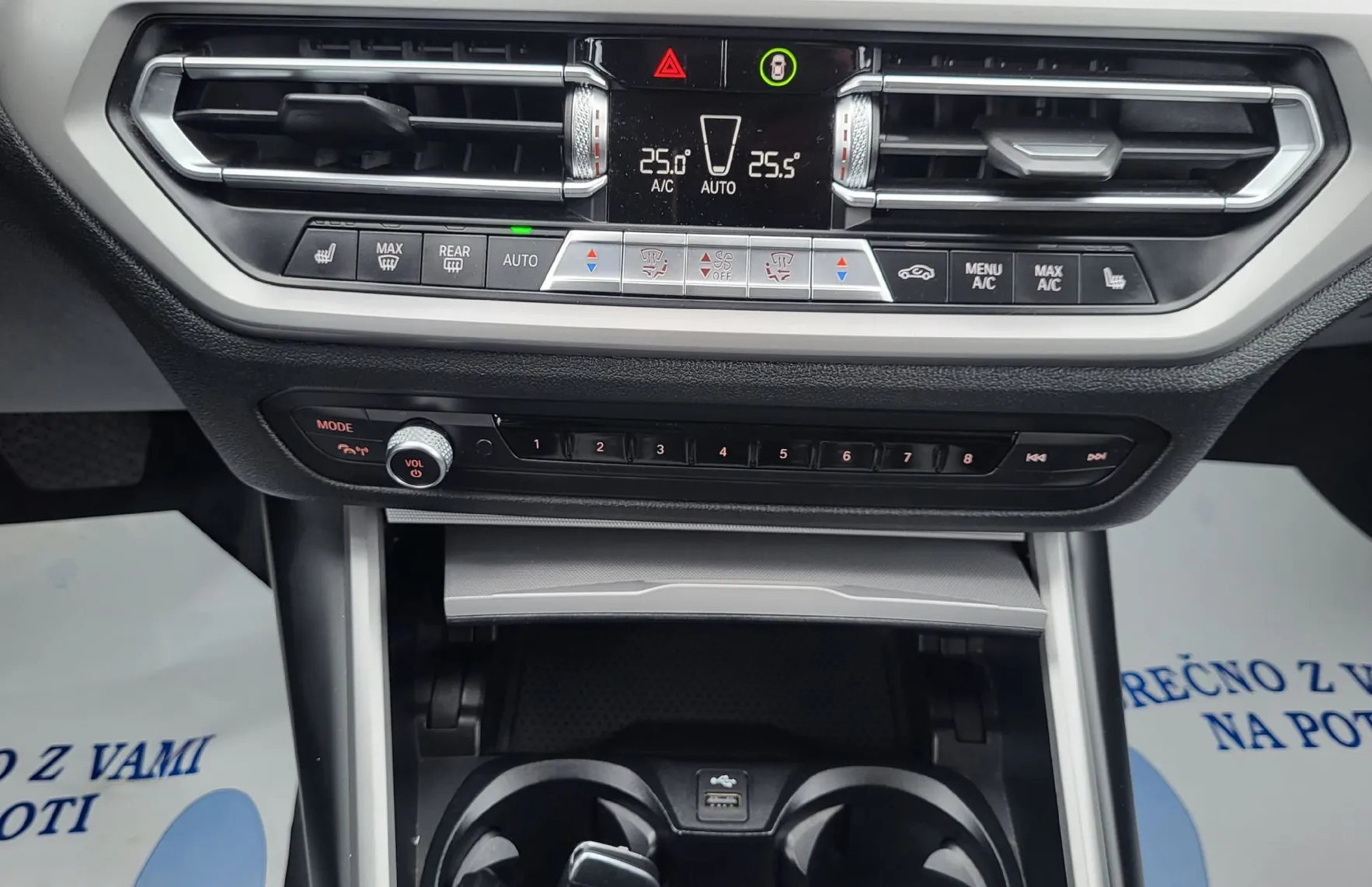Zunanja slika - BMW Serija 3 - Touring: 320d  AT8 1last-navi-led-alu-acc-virtual-pdc-se - 12