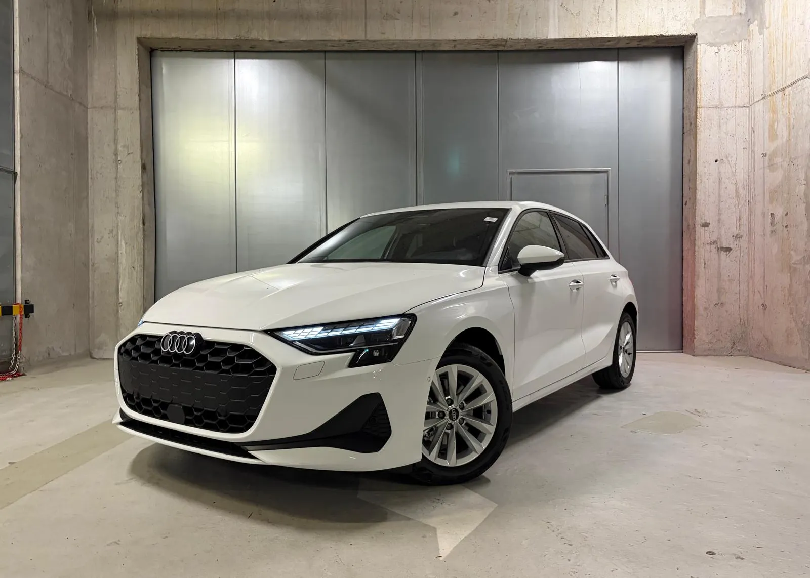 Zunanja slika - Audi A3 - Sportback 35 TFSI - 1