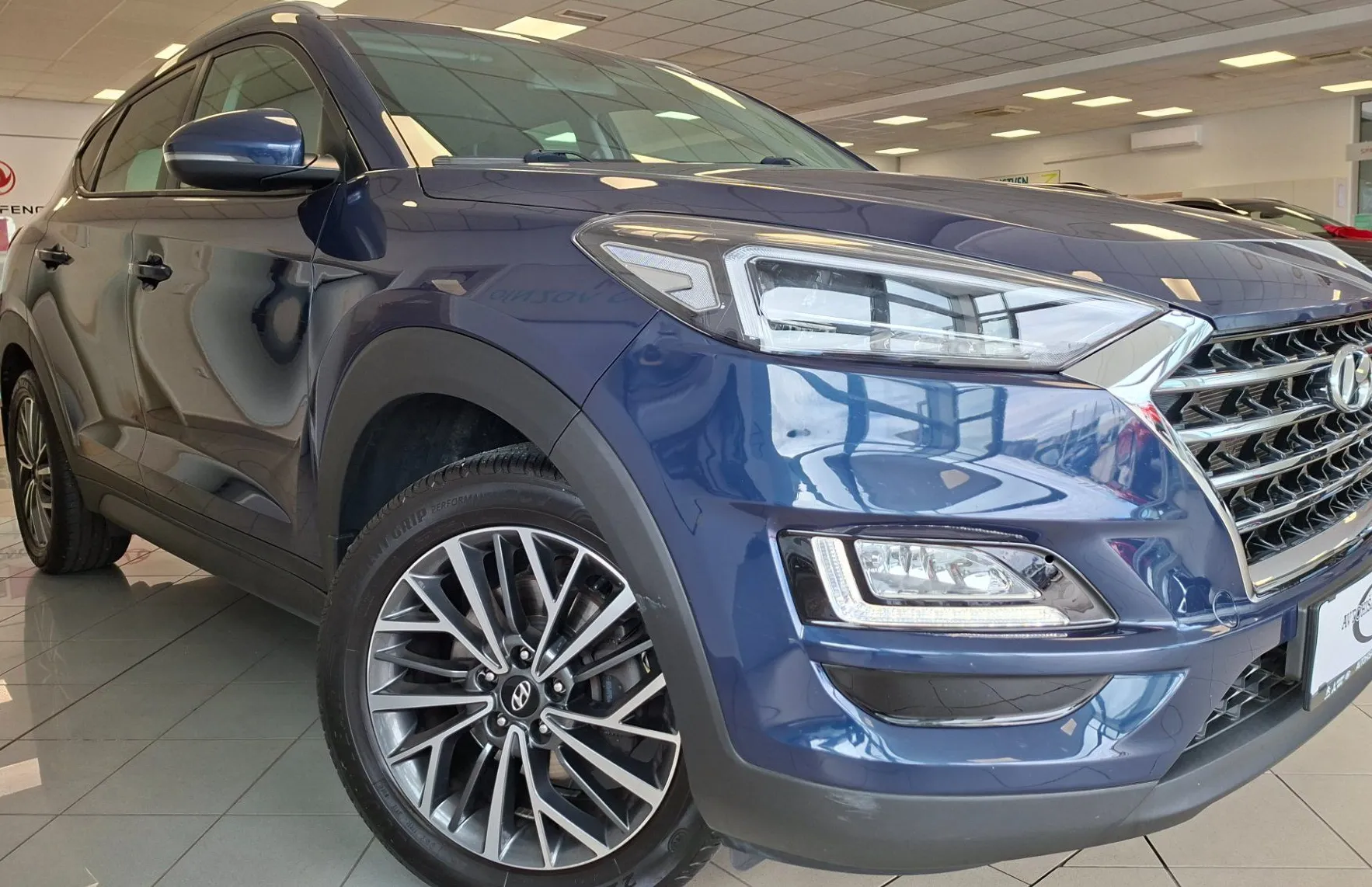 Zunanja slika - Hyundai Tucson - 1.6 GDI PREMIUM-SLO-1.LAST.-LED-NAVI-KAMERA- - 1