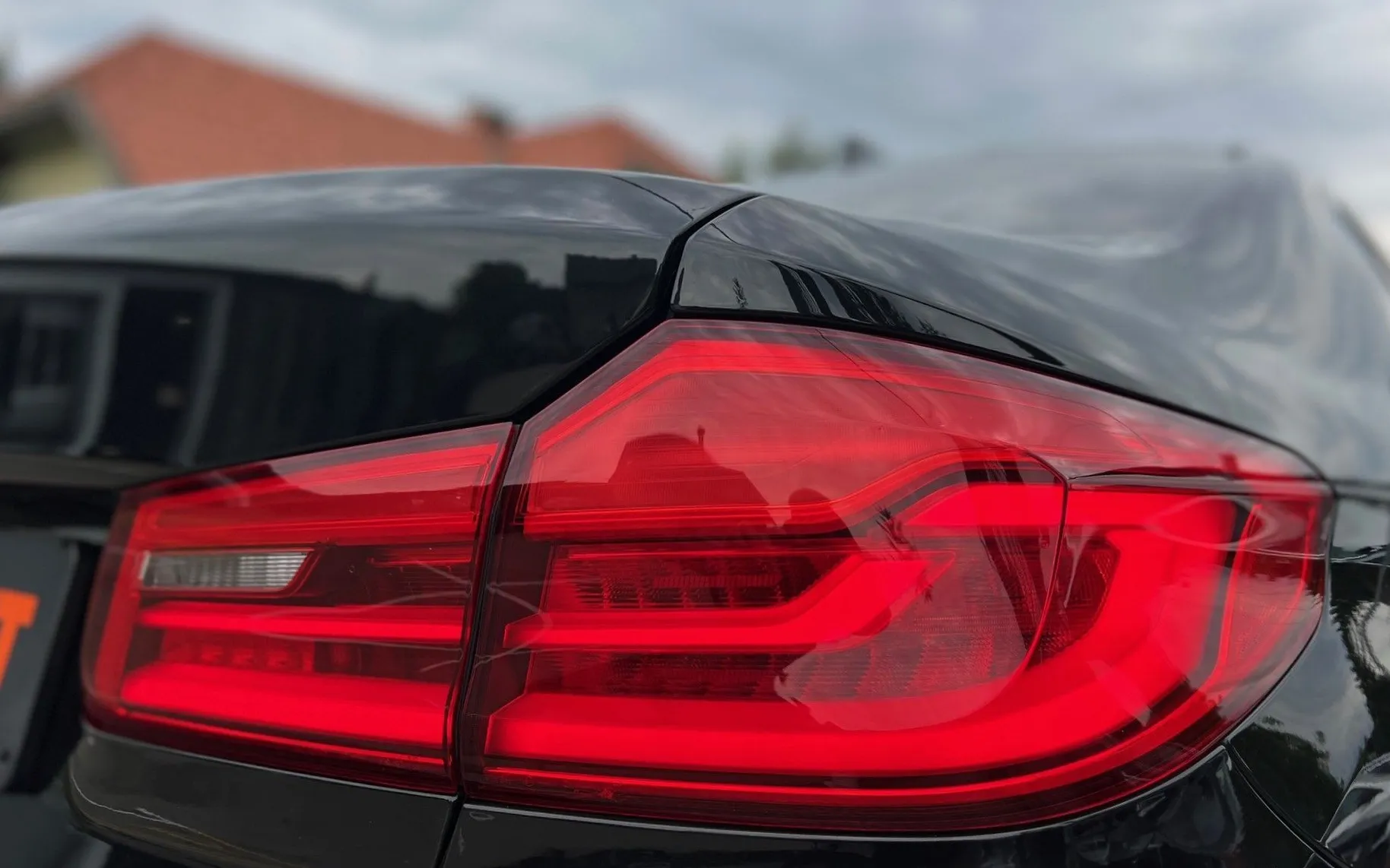 Zunanja slika - BMW Serija 5 - : 520d AUT. SPORTLiNE FULL LED HEADuP ŠIBEDAH ALU20 - 9