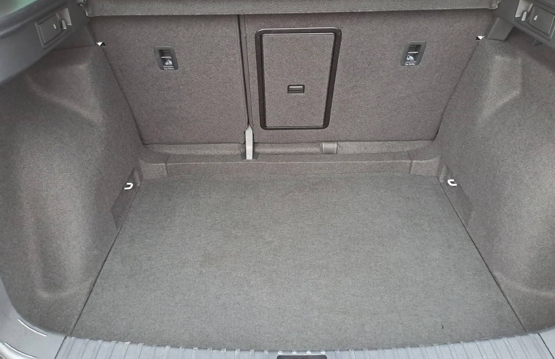Zunanja slika - Seat Ateca - 1.5 TSI 110 KW STYLE DSG - 12