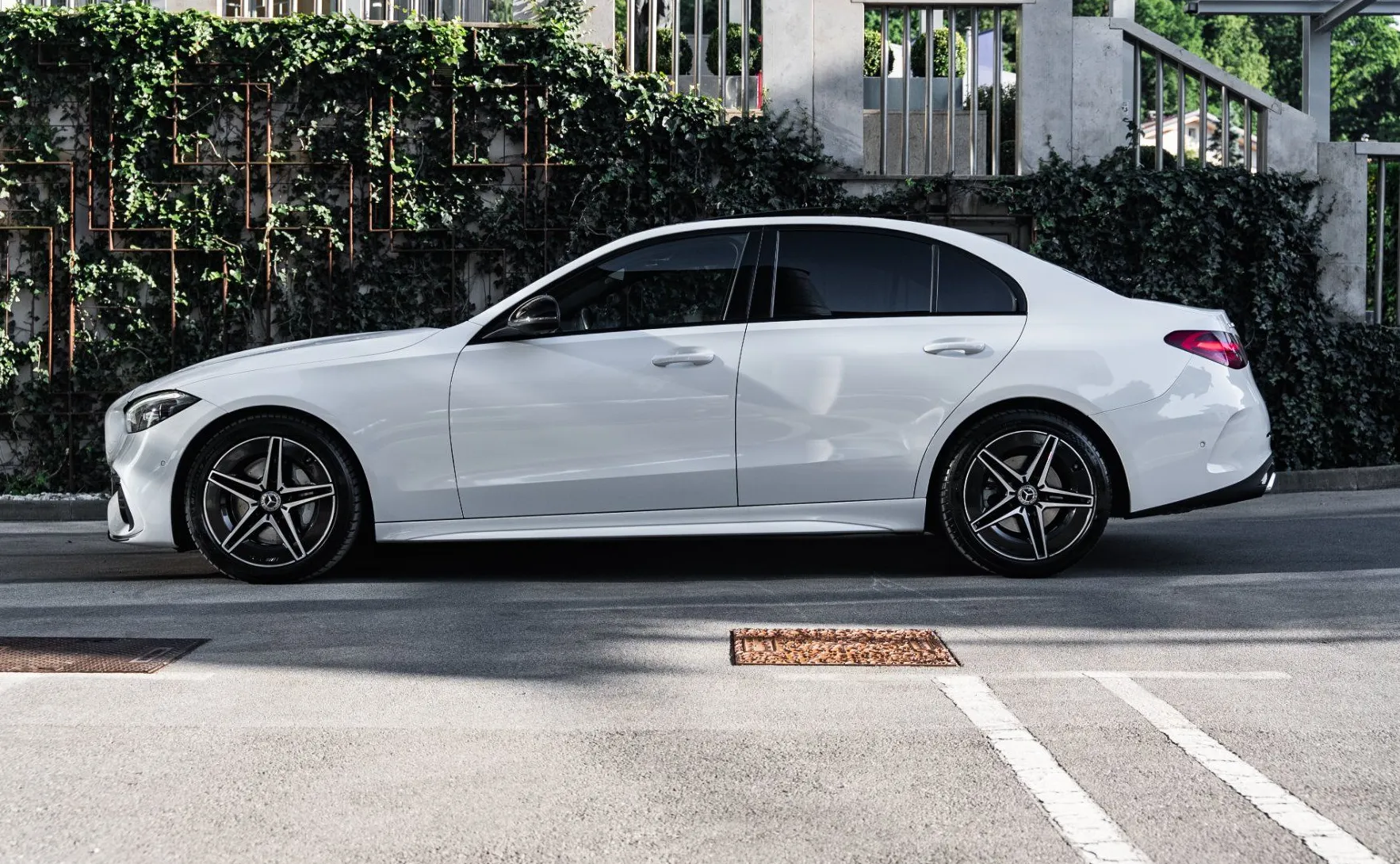 Zunanja slika - Mercedes-Benz C-Razred - C300d - AMG - Digital - Memory - Panorama - 4