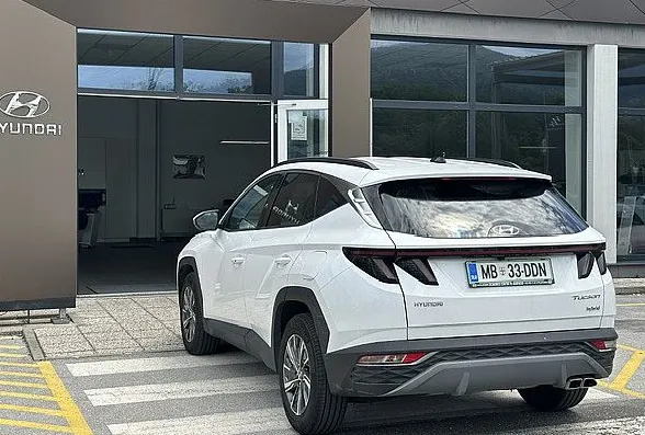 Zunanja slika - Hyundai Tucson - 1.6 T-GDI HEV Impression°°1.Lastnik°°SLO - 3