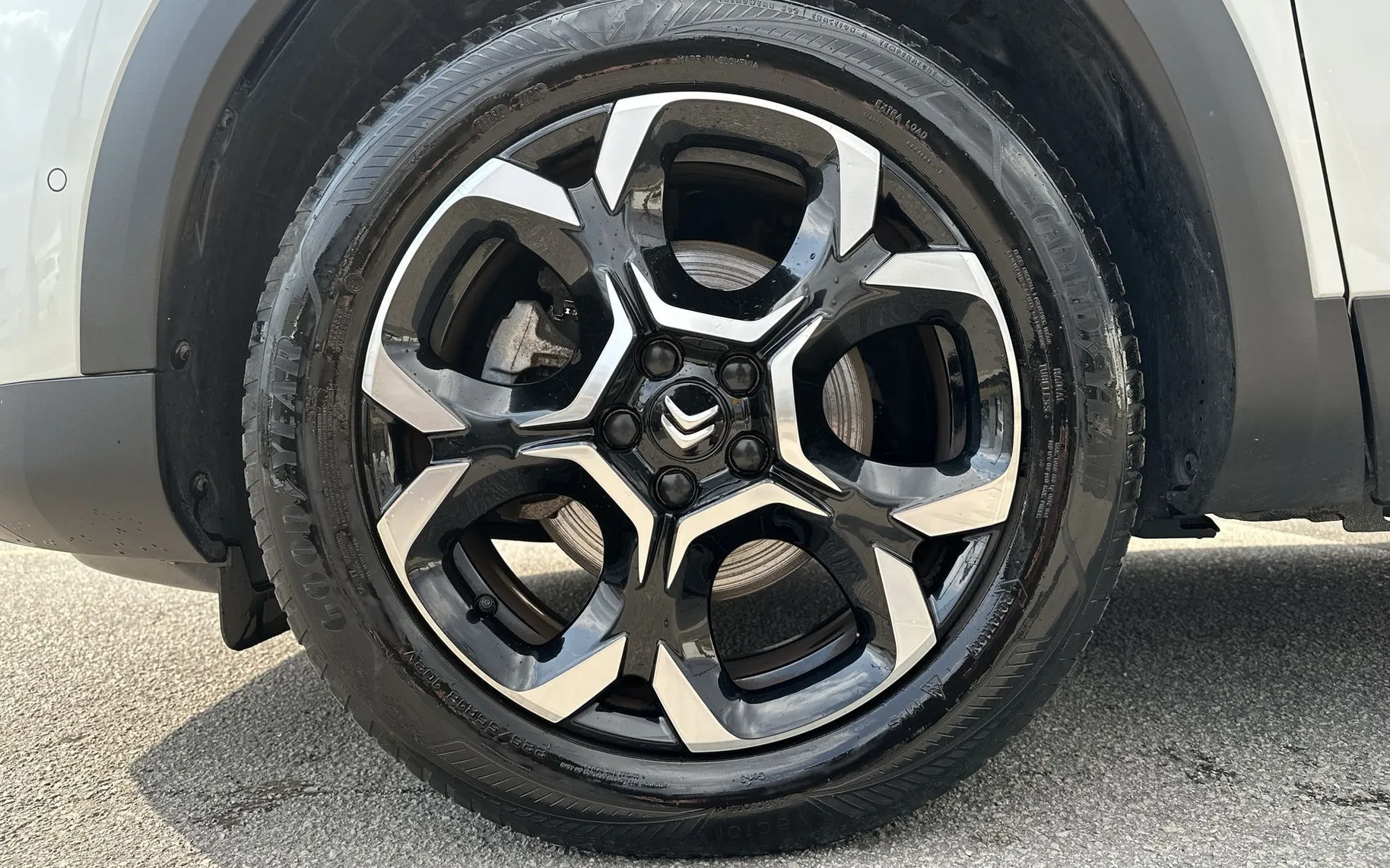 Zunanja slika - Citroën C5 Aircross - BlueHDi 130 Shine EAT8 - 8