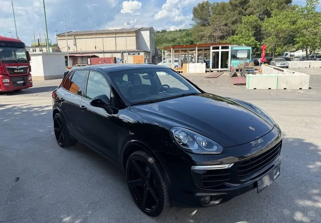 Zunanja slika - Porsche Cayenne - 3.0 TD Platinum Edition 22col ODLICEN-POLOG 2900 - 4
