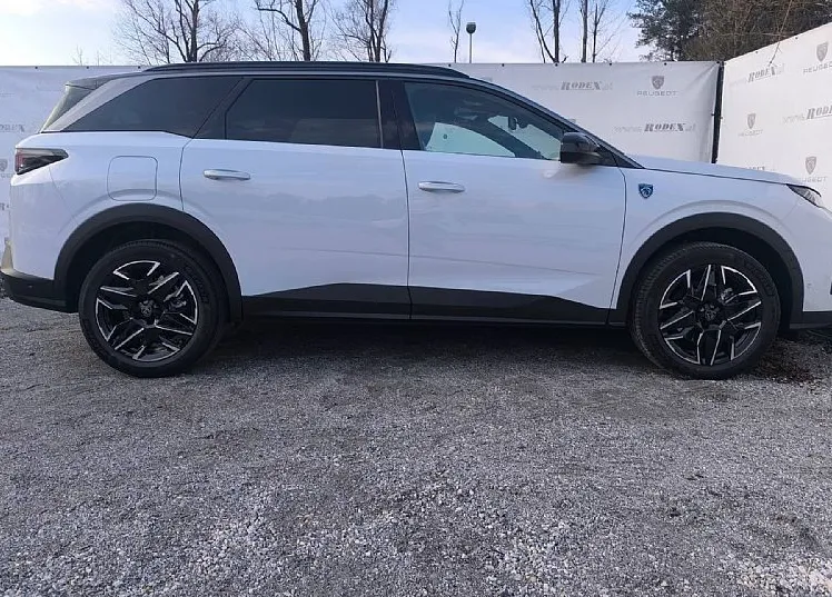Zunanja slika - Peugeot 5008 - GT 1.2 HIBRID 145 E-DCT... - 3