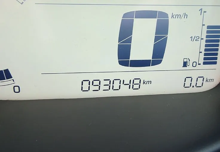 Zunanja slika - Citroën C3 Picasso - 1.2 Exclusive 1.LASTNIK VELIKI SERVIS FINANCIRANJE - 10