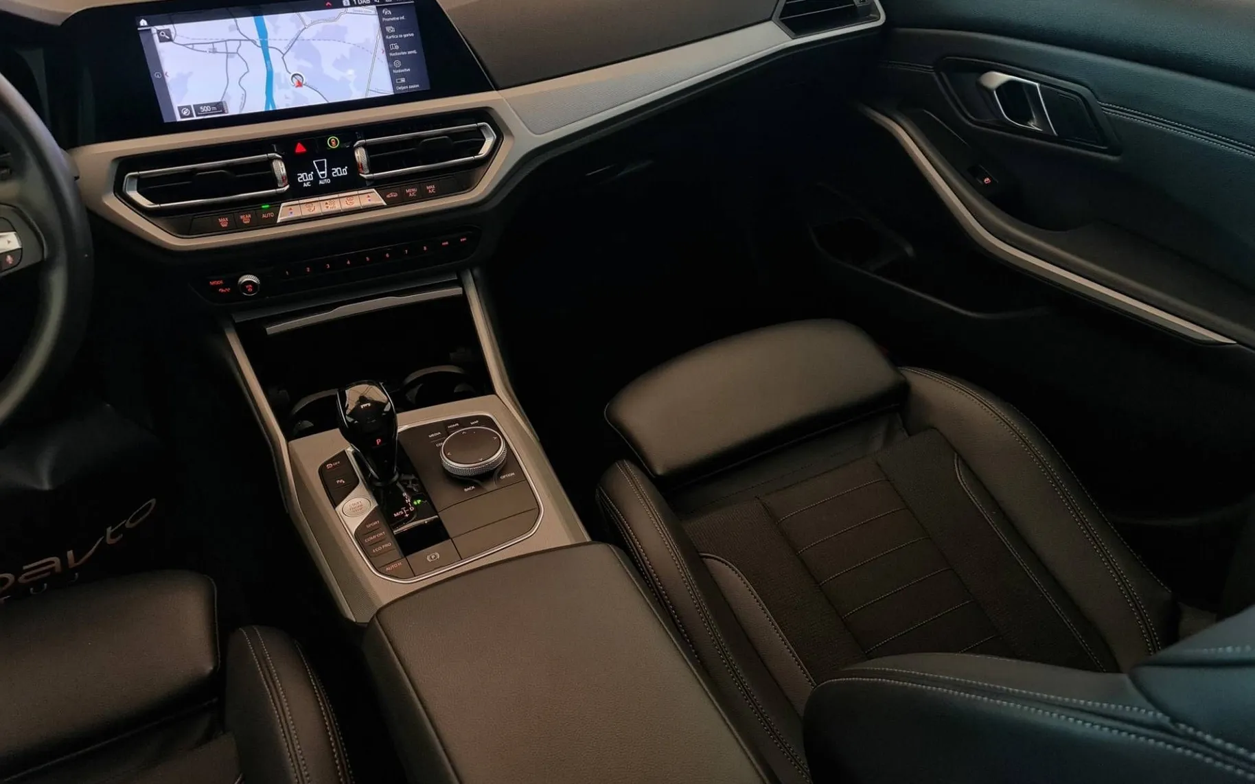 Notranja slika - BMW serija 3: - 318d Sport Line Aut.• Redno servisiran... - 11