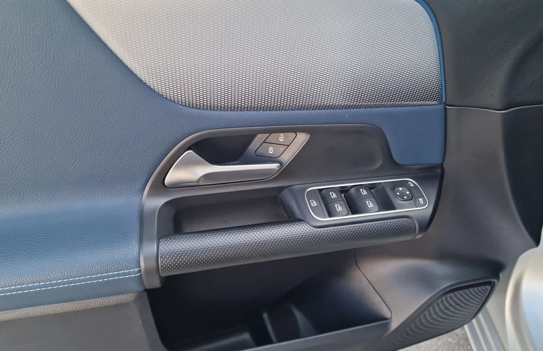 Zunanja slika - Mercedes-Benz B-Razred - B 180 Style Avt. - 14