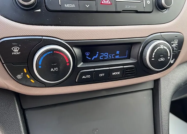 Zunanja slika - Hyundai i10 - 1.25+NAVI+ALU+LED+PDC+SLO... - 18