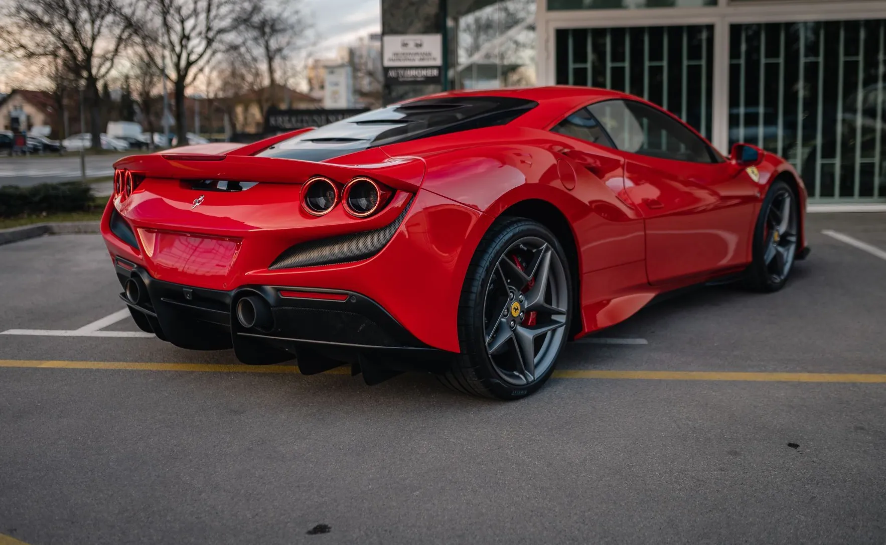 Zunanja slika - Ferrari F8 - LIFT JBL RACING SEDEŽI GARANCIJA DO JUL2027 - 5